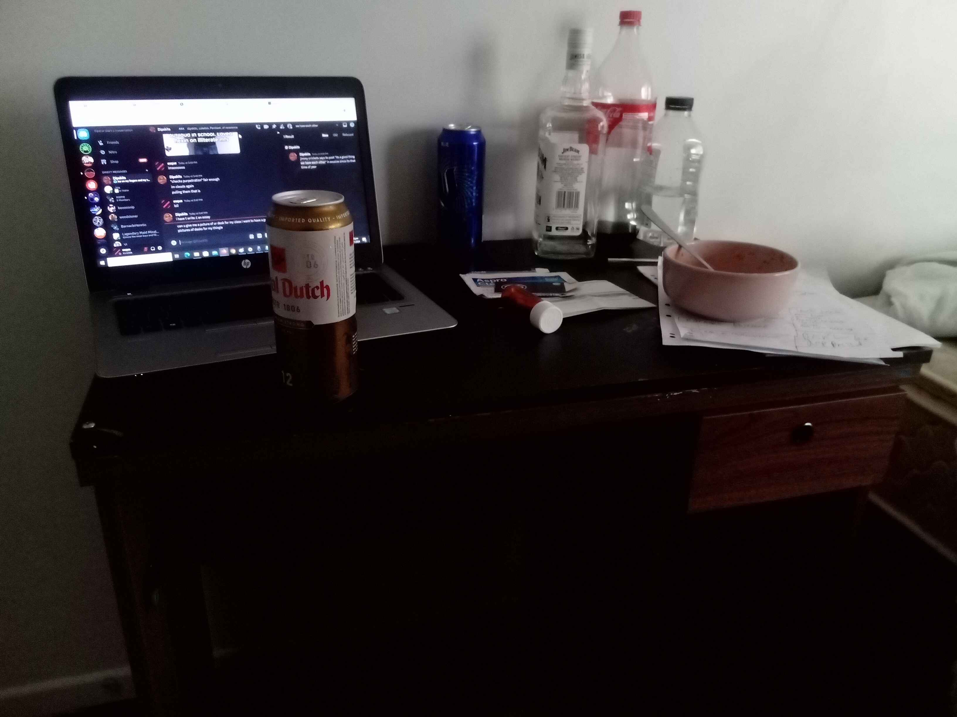 emma desk.jpg
